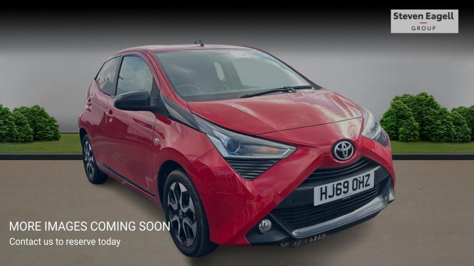 Main listing image - Toyota Aygo