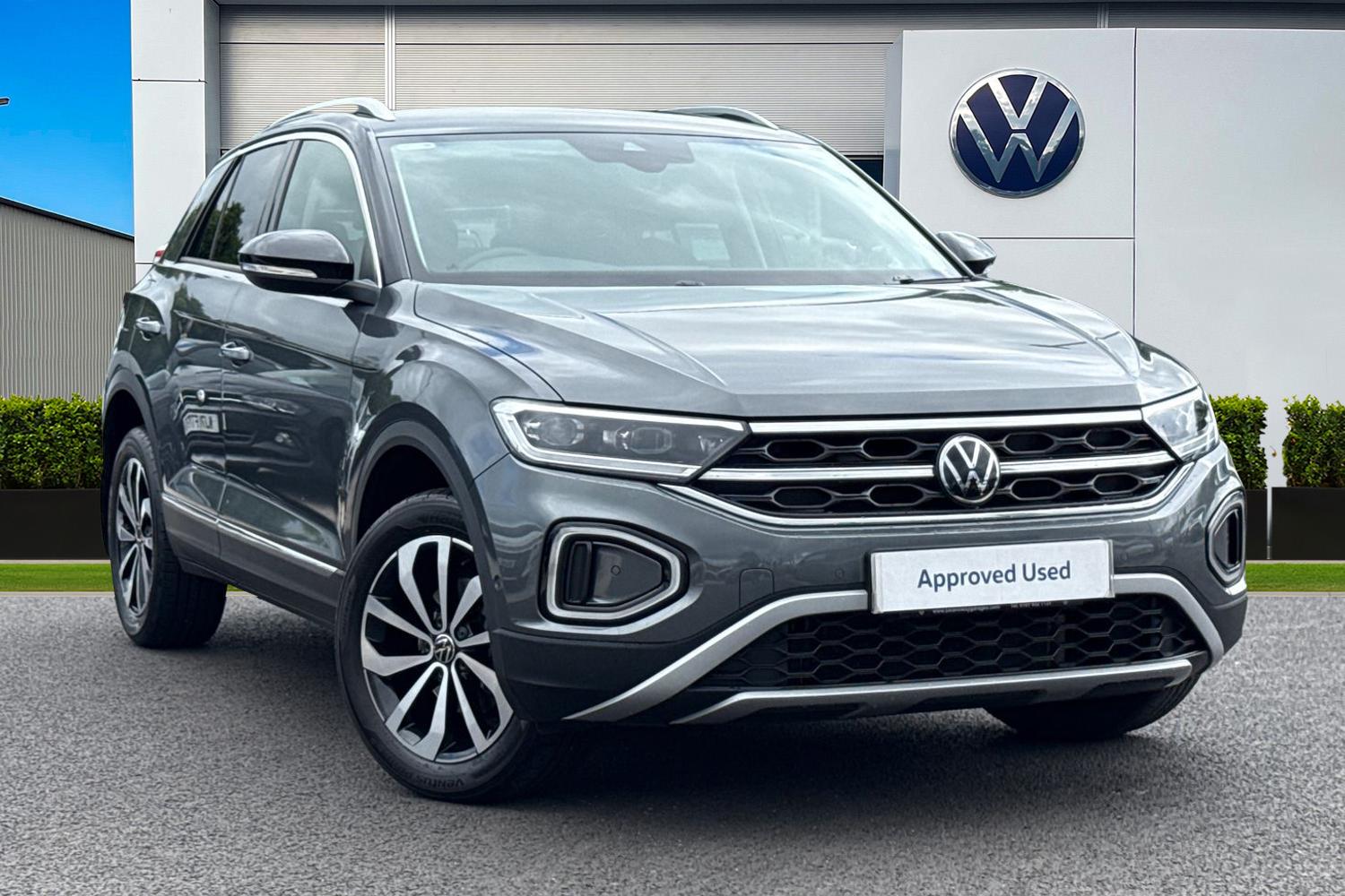 Main listing image - Volkswagen T-Roc