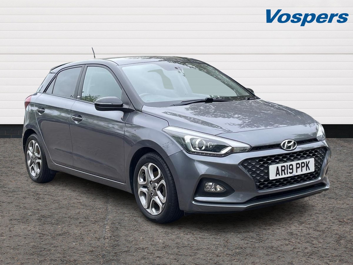 Main listing image - Hyundai i20