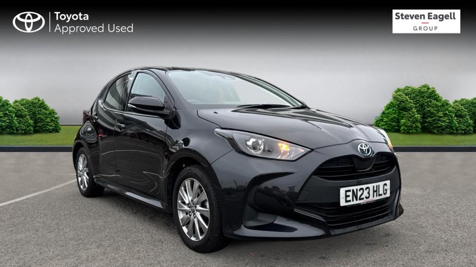 Main listing image - Toyota Yaris