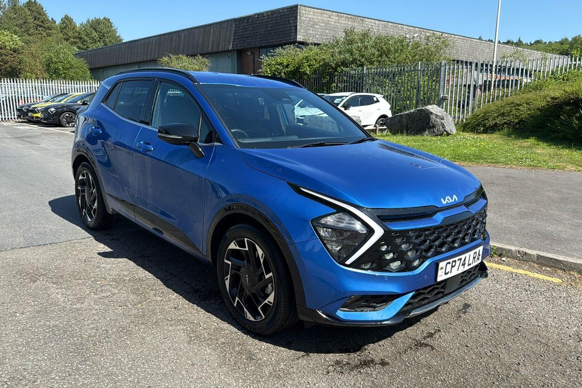 Main listing image - Kia Sportage