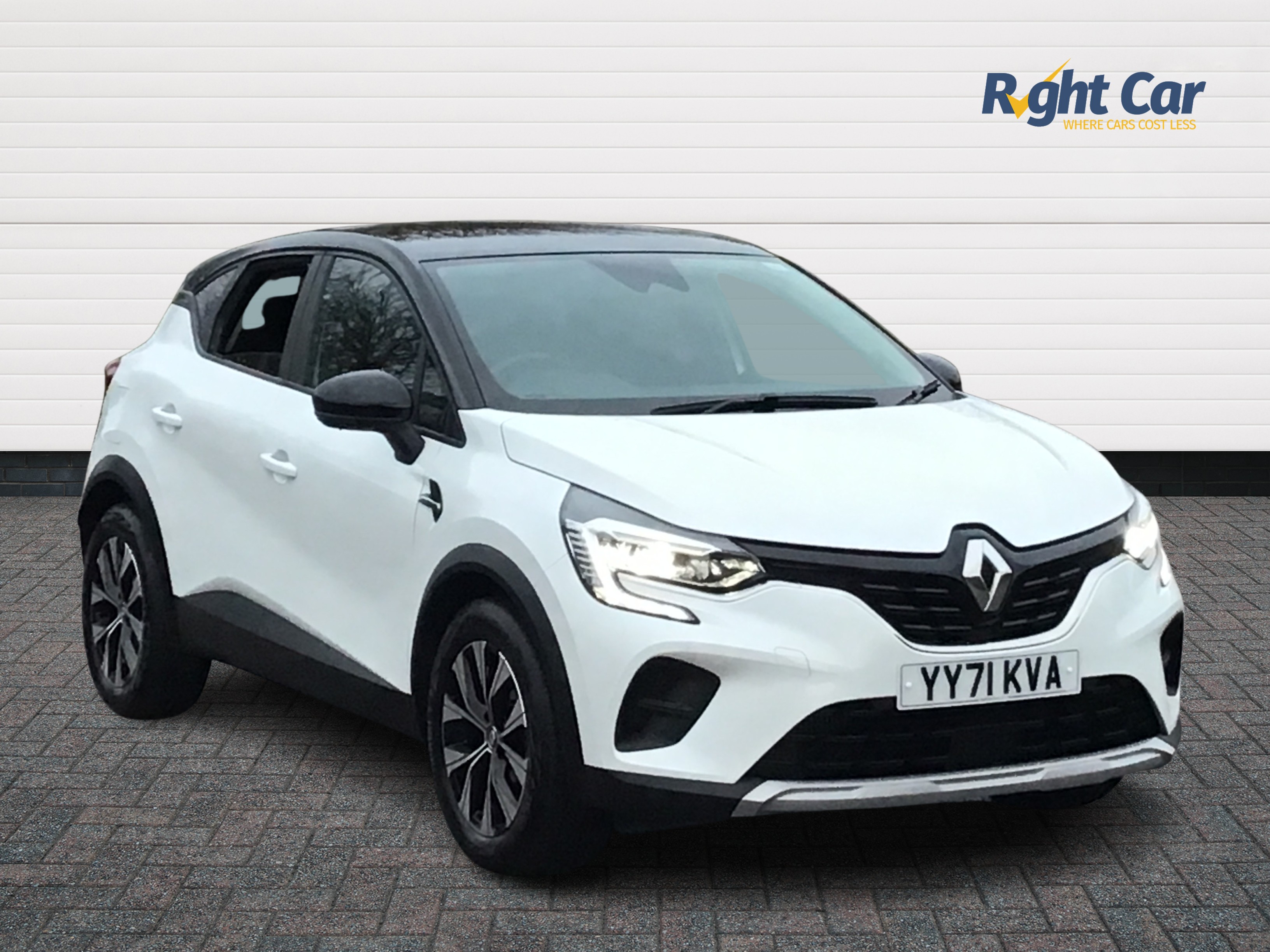 Main listing image - Renault Captur