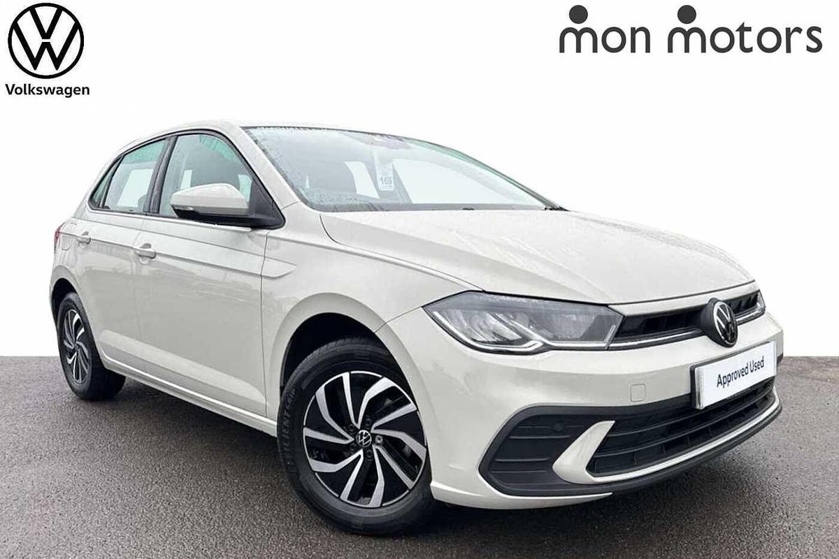 Main listing image - Volkswagen Polo