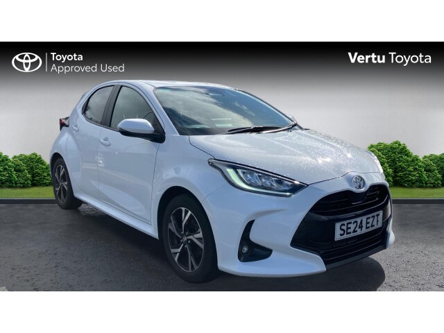Main listing image - Toyota Yaris