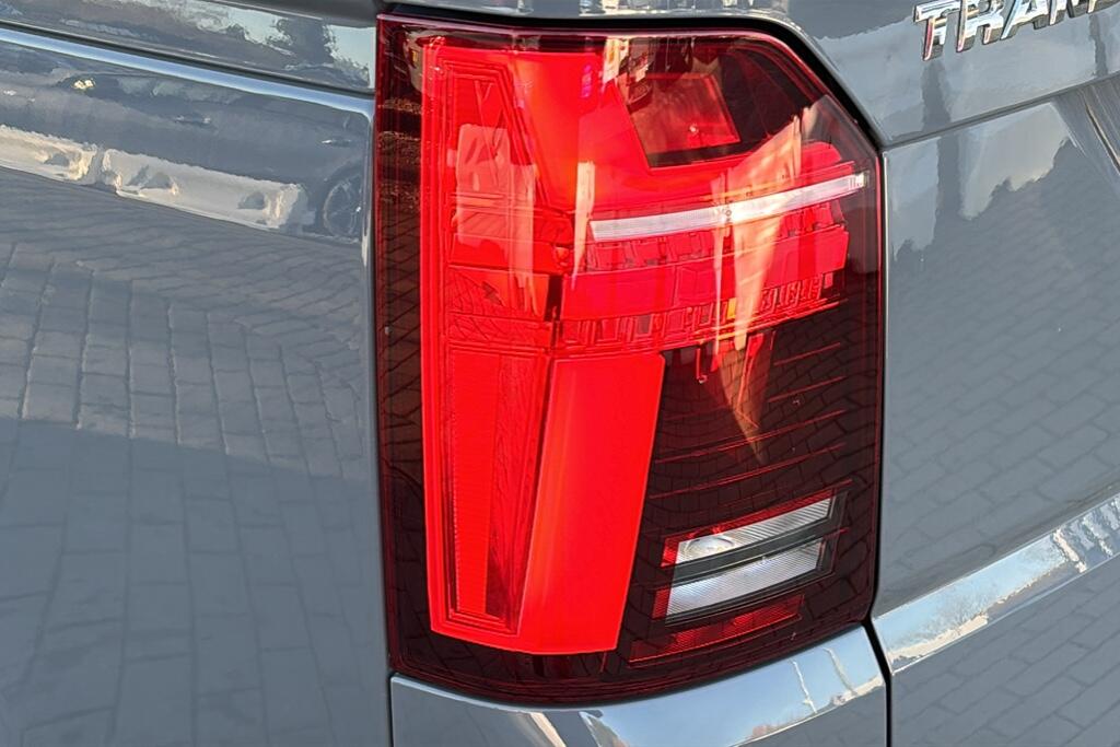 Main listing image - Volkswagen Transporter