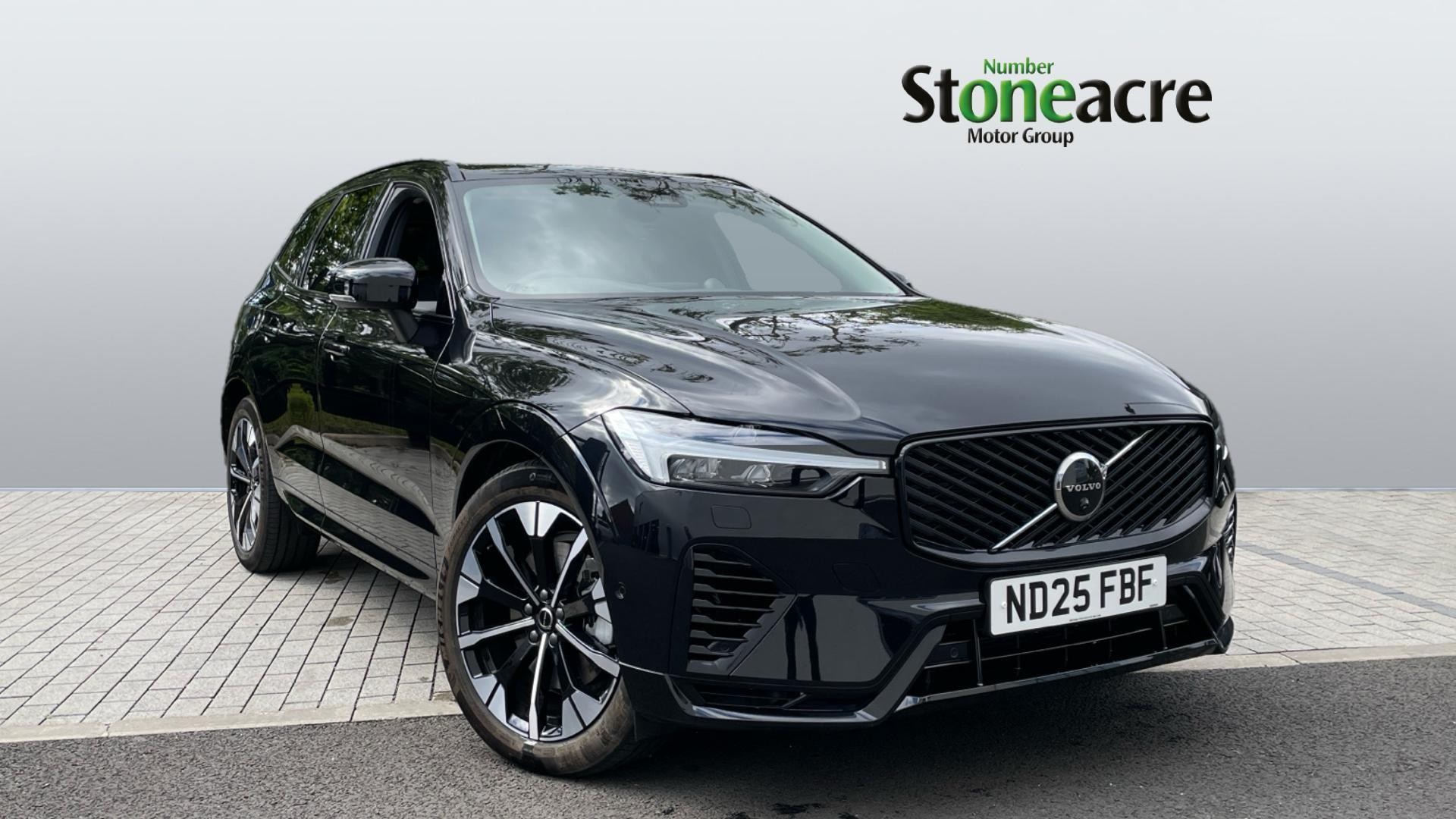 Main listing image - Volvo XC60
