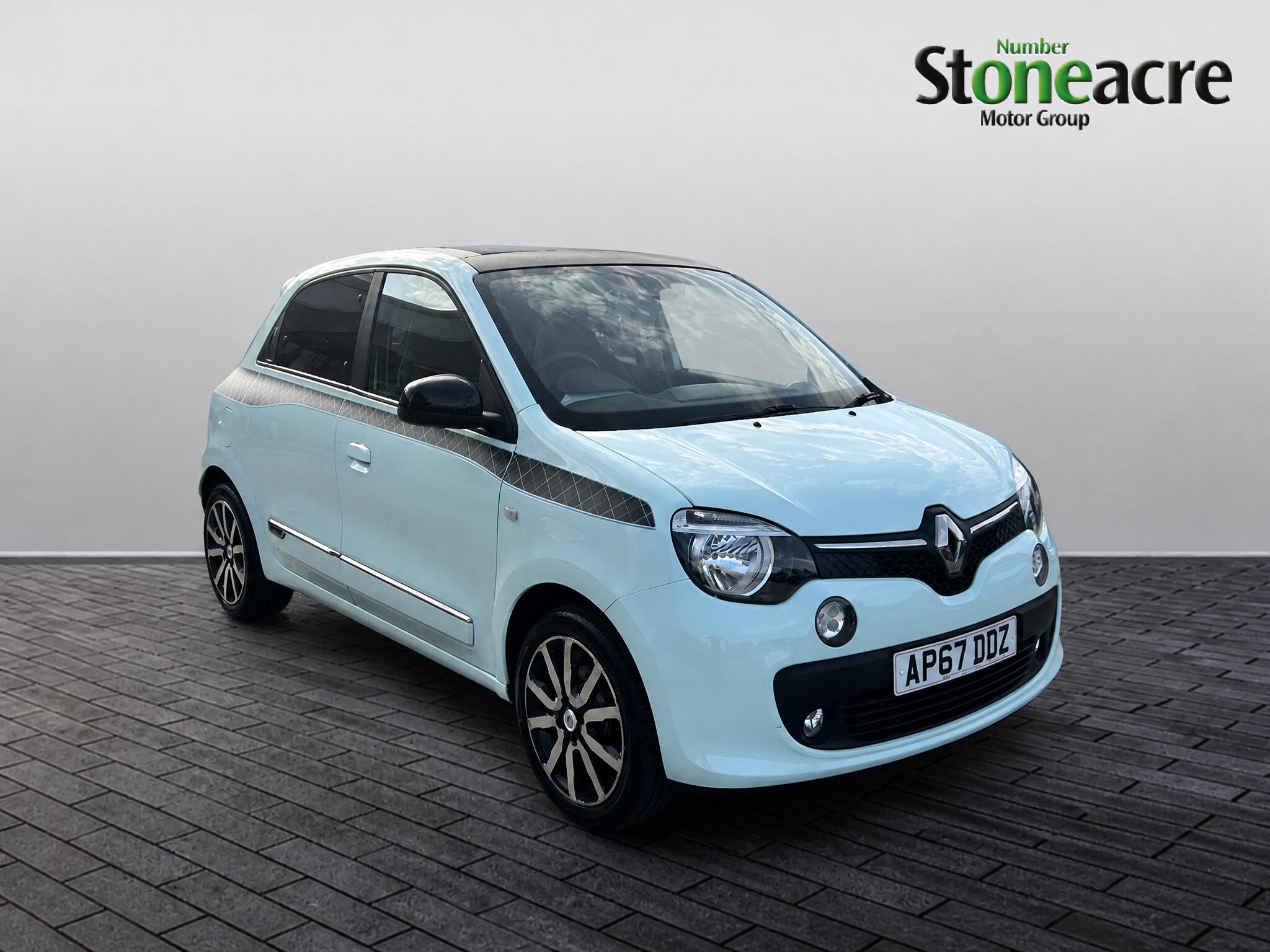Main listing image - Renault Twingo