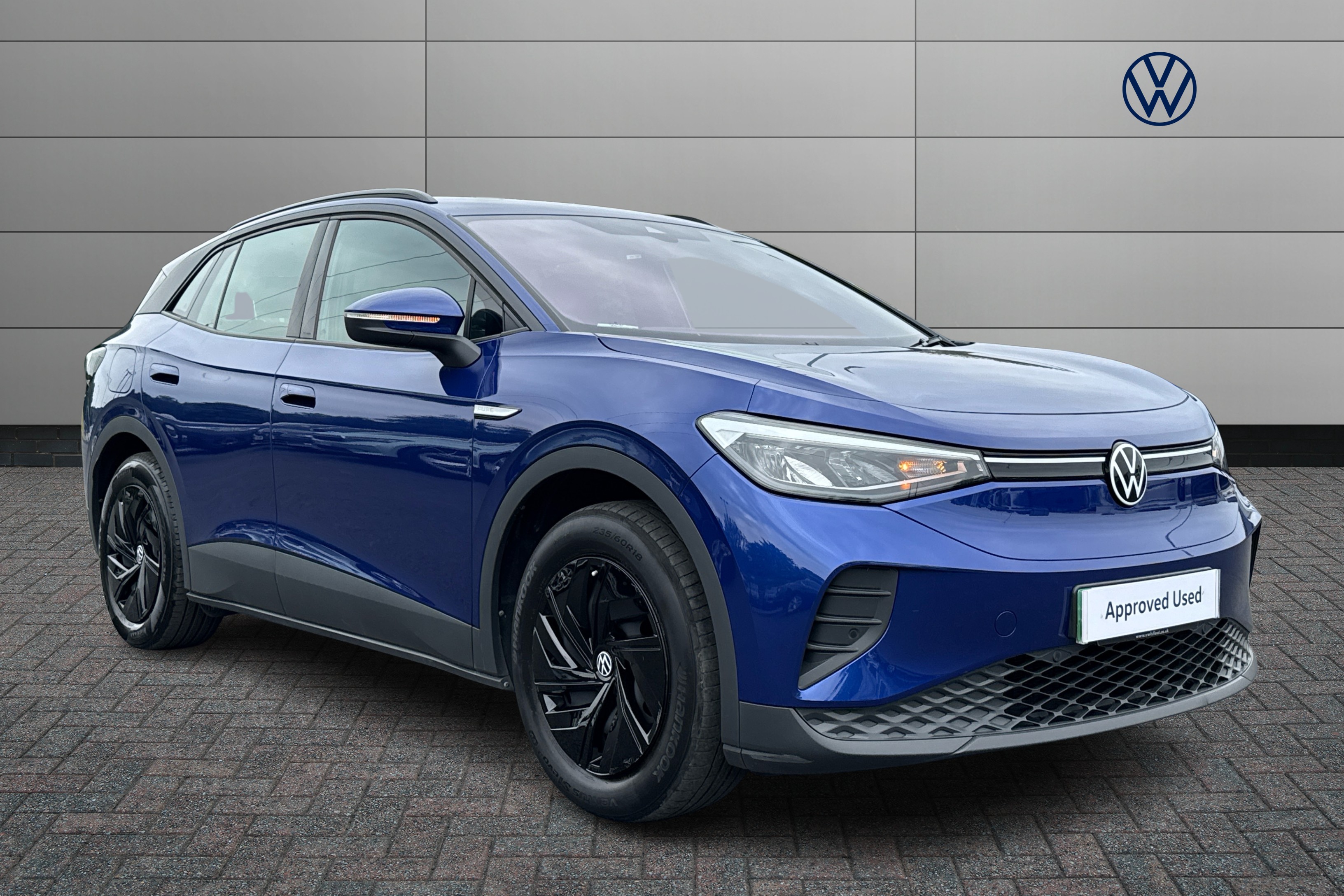 Main listing image - Volkswagen ID.4
