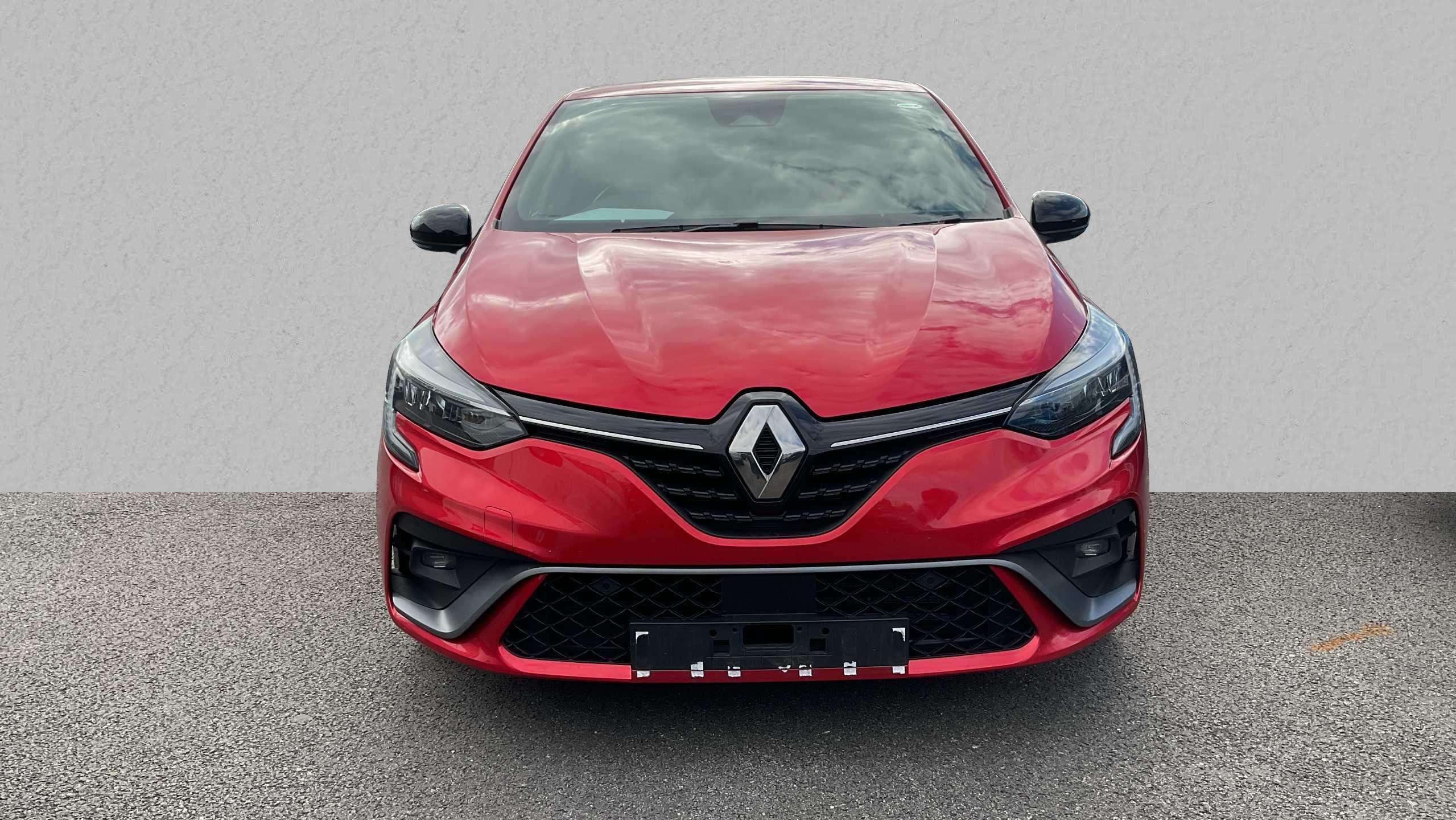 Main listing image - Renault Clio