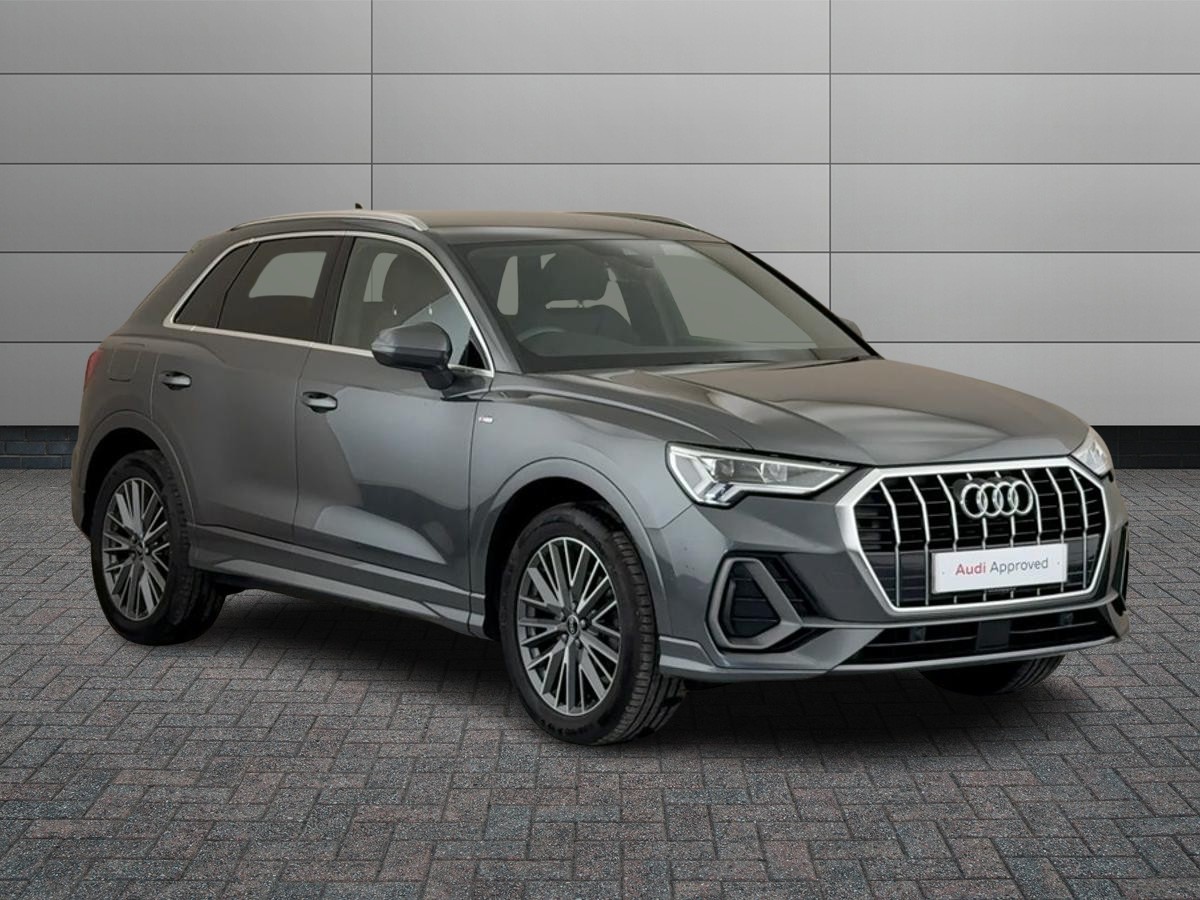 Main listing image - Audi Q3