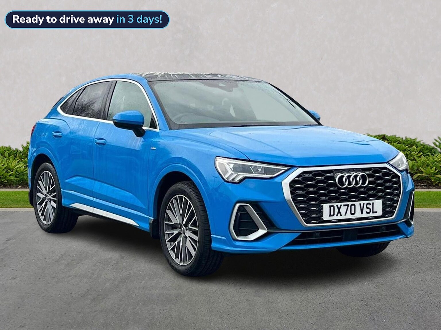 Main listing image - Audi Q3