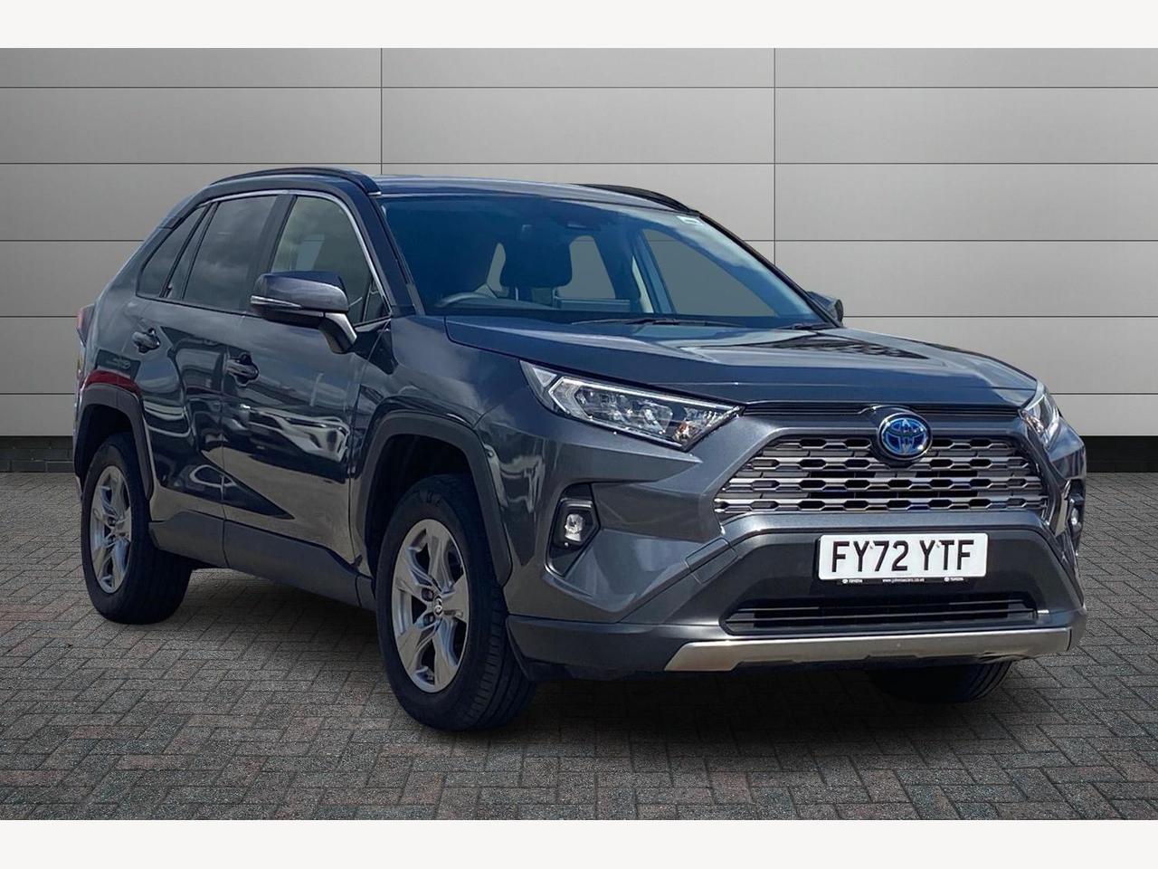 Main listing image - Toyota RAV4