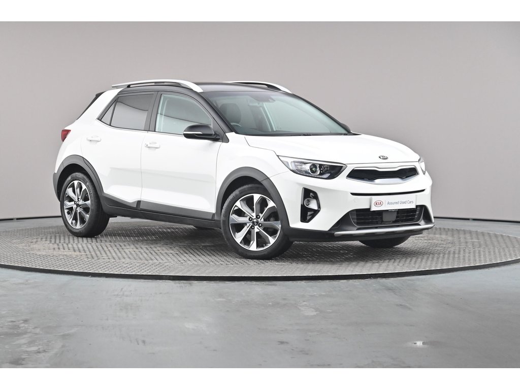 Main listing image - Kia Stonic