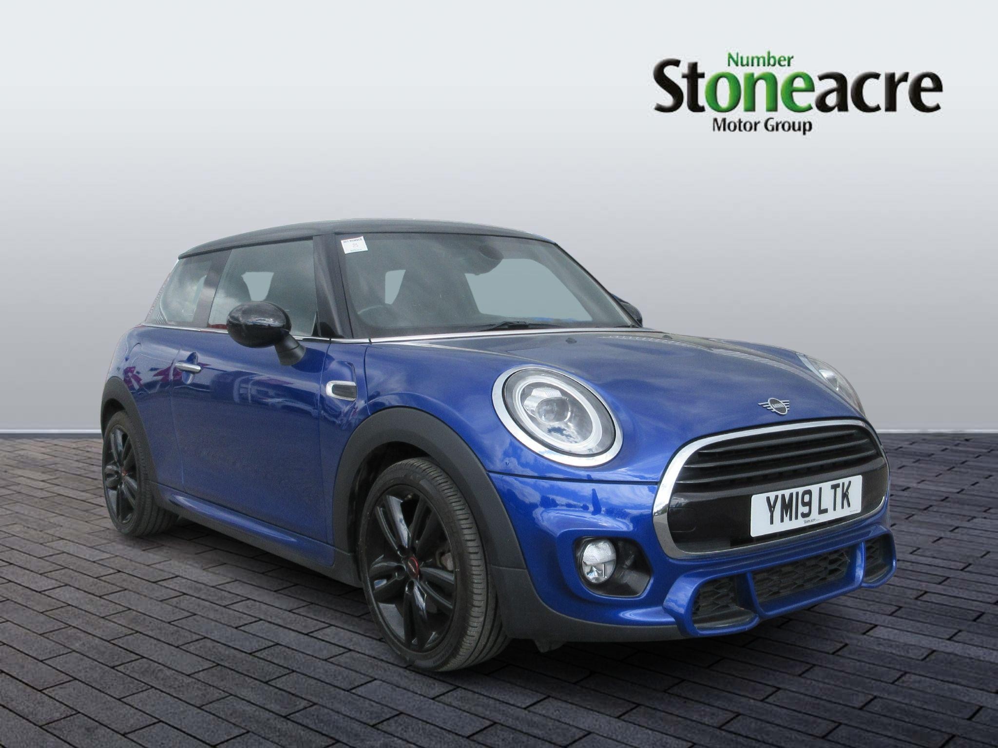 Main listing image - MINI Hatchback