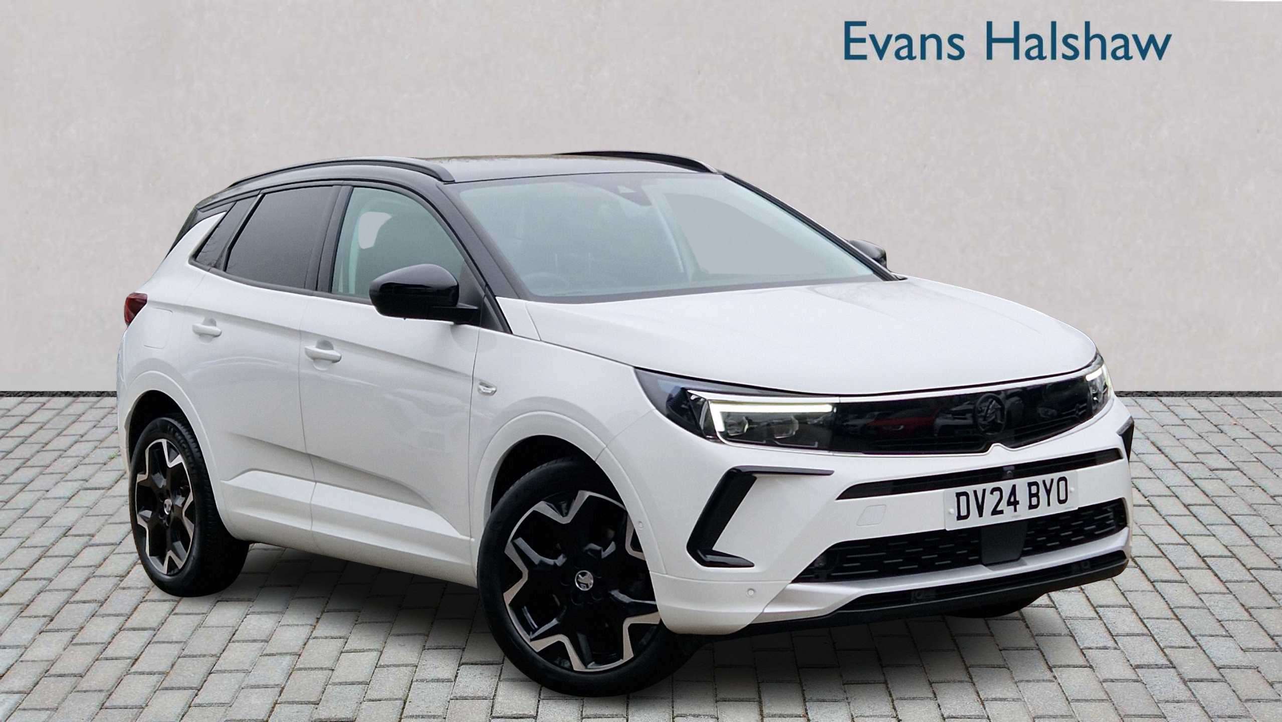 Main listing image - Vauxhall Grandland