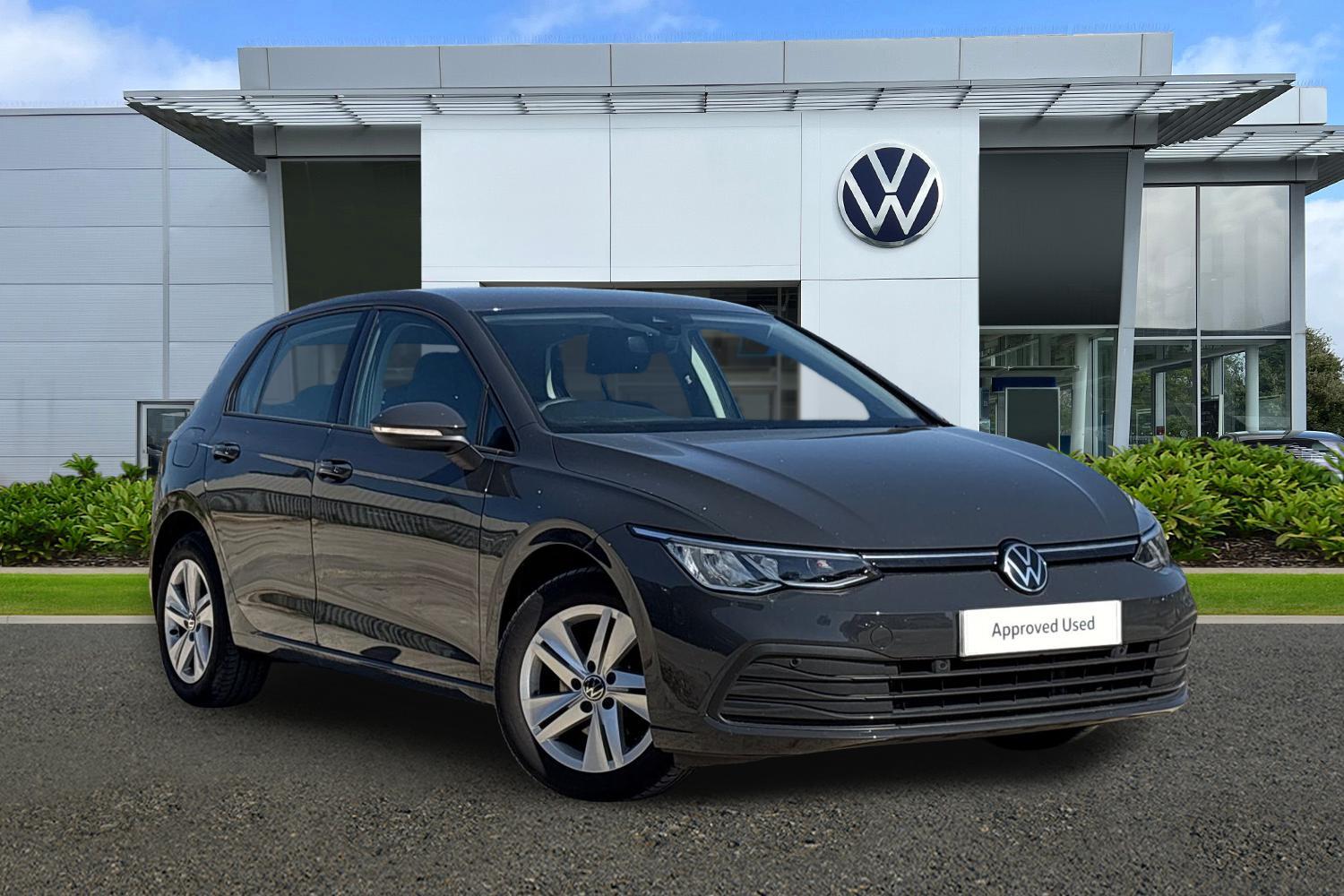 Main listing image - Volkswagen Golf