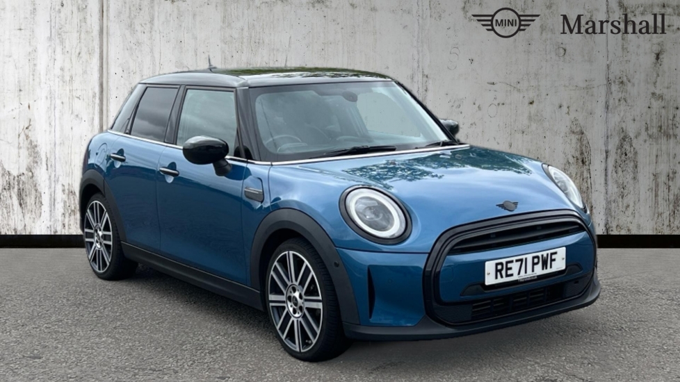 Main listing image - MINI Hatchback 5dr