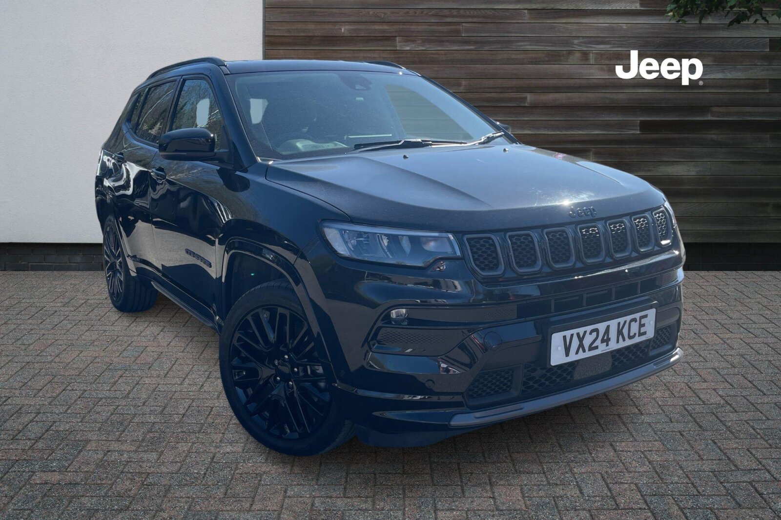 Main listing image - Jeep Compass