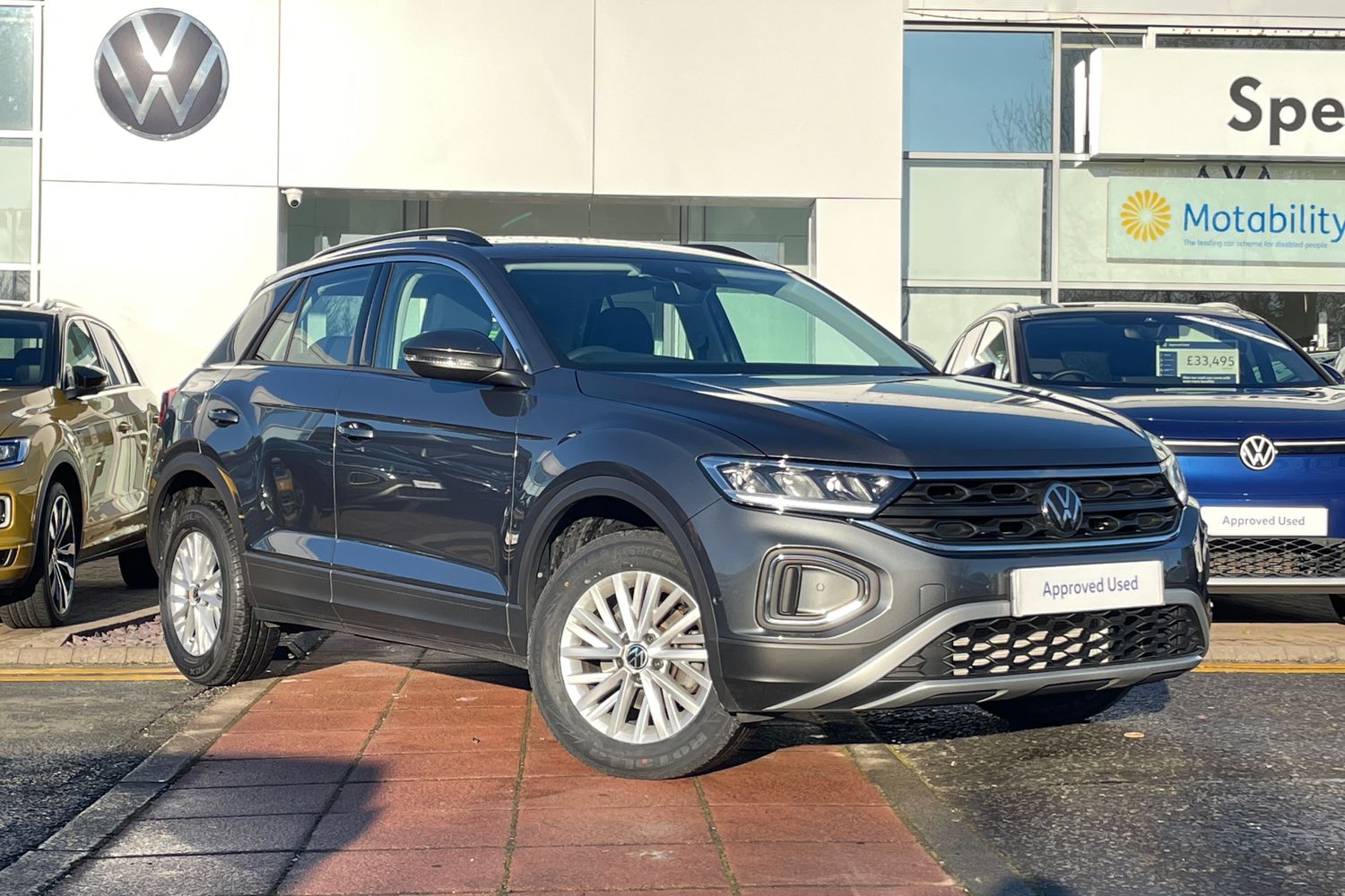 Main listing image - Volkswagen T-Roc