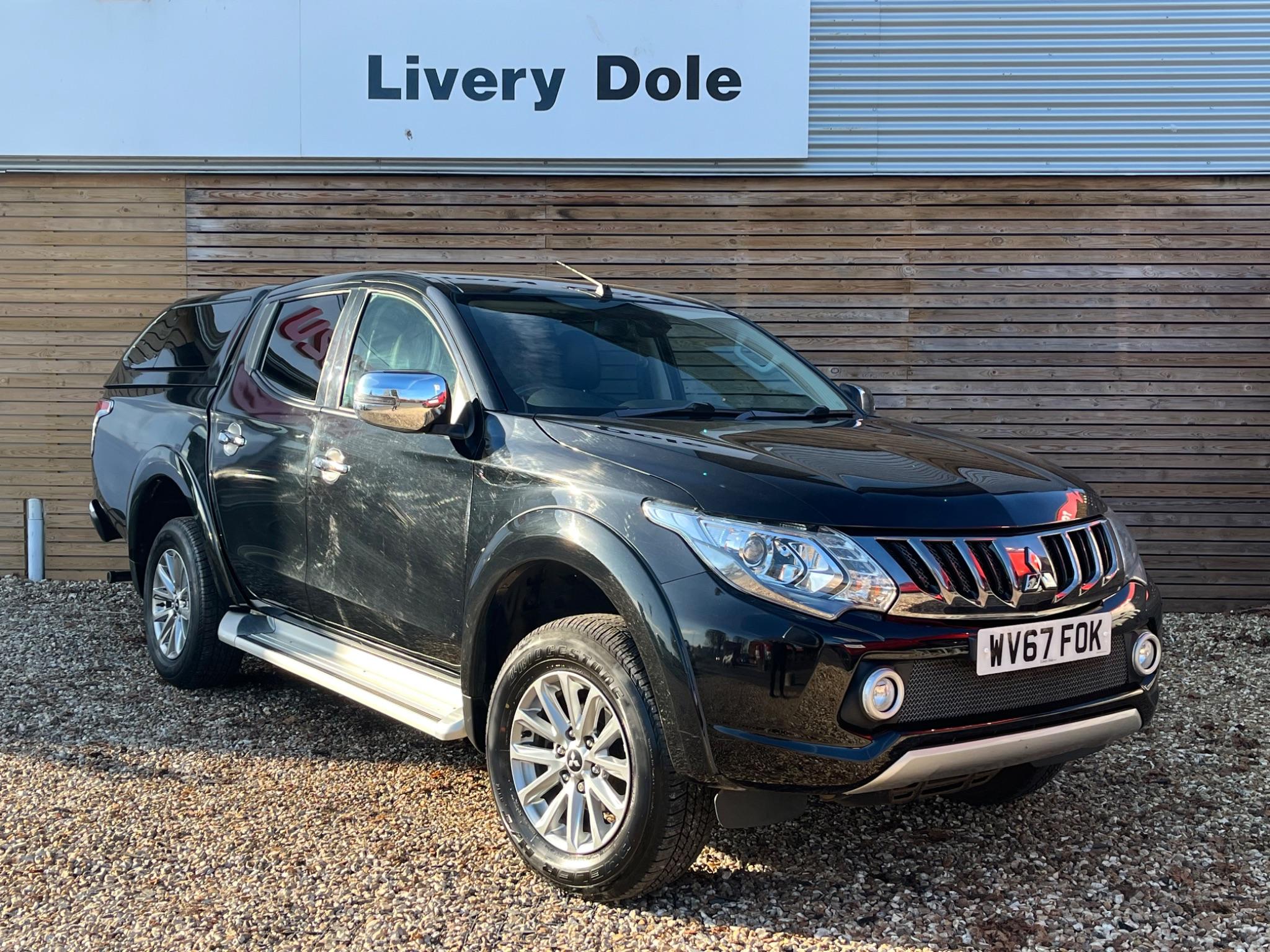 Main listing image - Mitsubishi L200