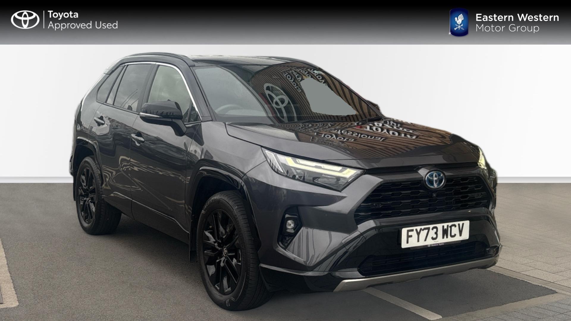 Main listing image - Toyota RAV4