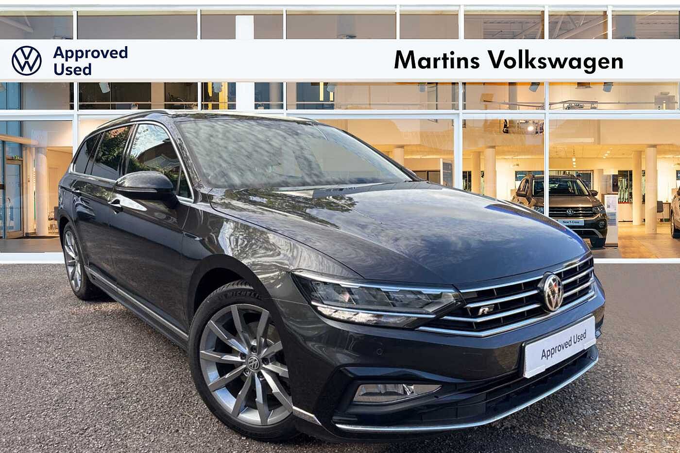 Main listing image - Volkswagen Passat Estate