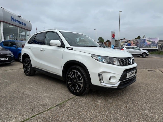 Main listing image - Suzuki Vitara