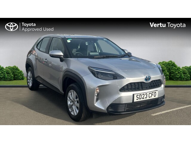Main listing image - Toyota Yaris Cross