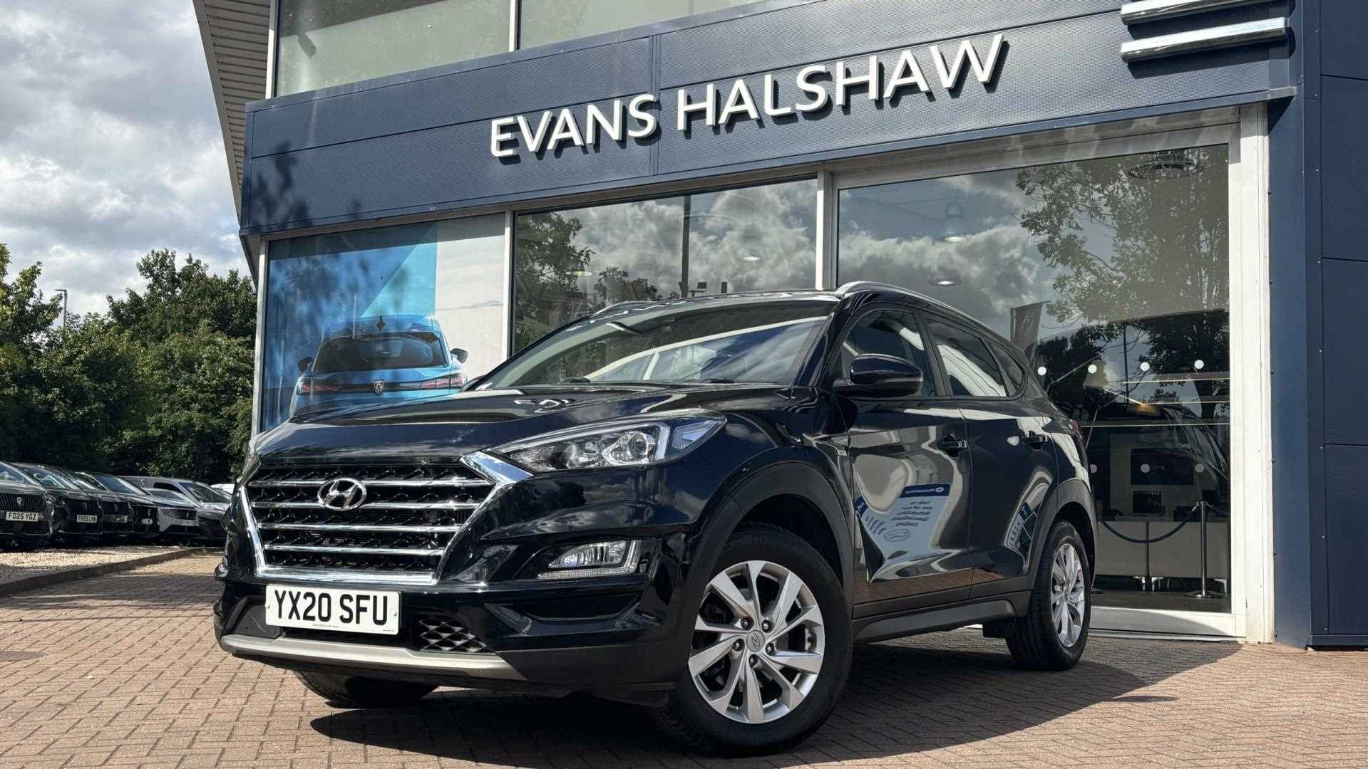 Main listing image - Hyundai Tucson
