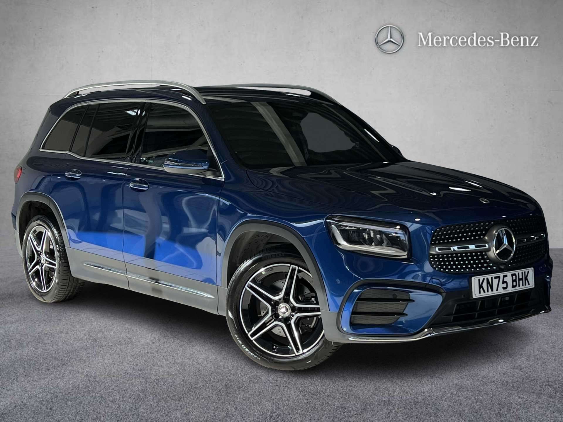 Main listing image - Mercedes-Benz GLB