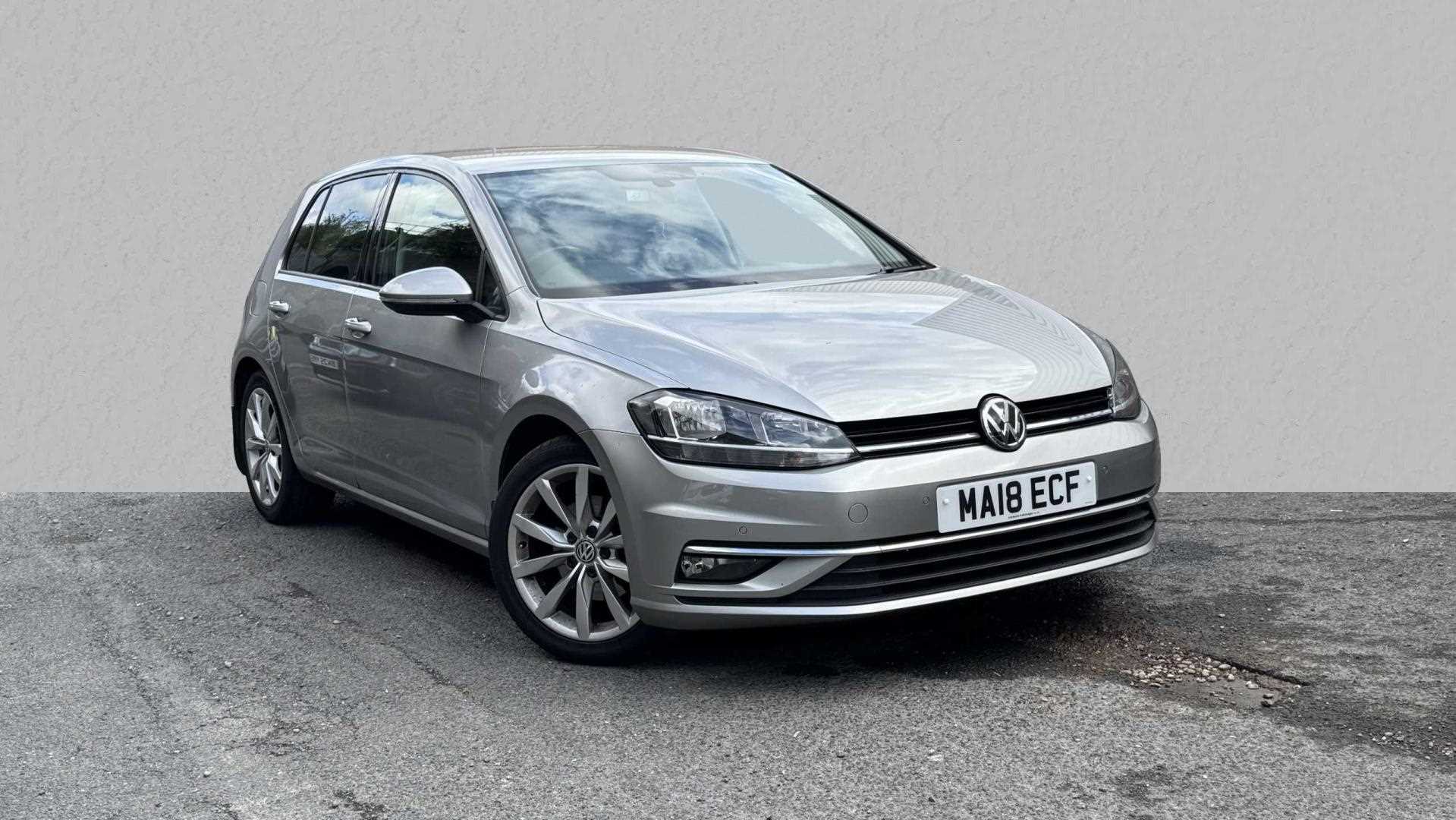 Main listing image - Volkswagen Golf