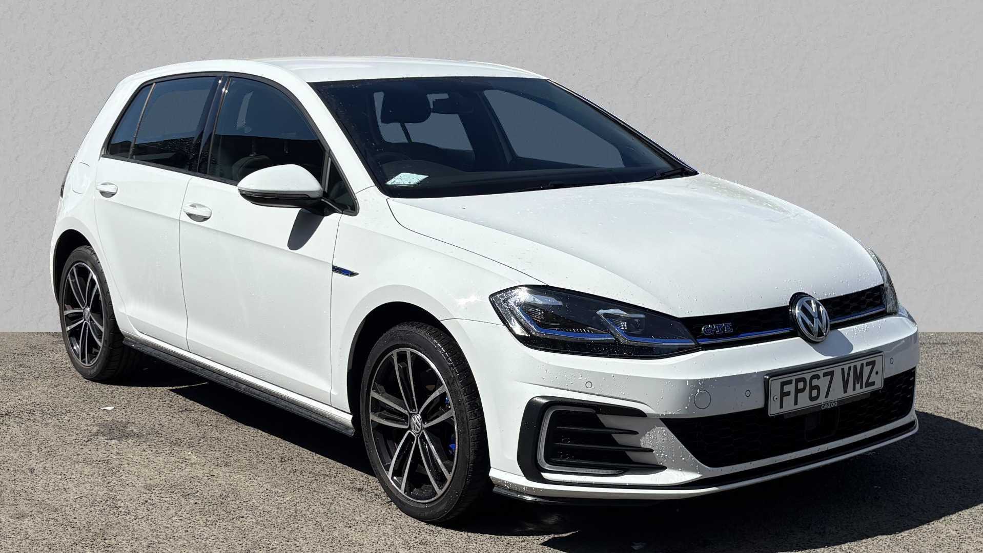 Main listing image - Volkswagen Golf GTE