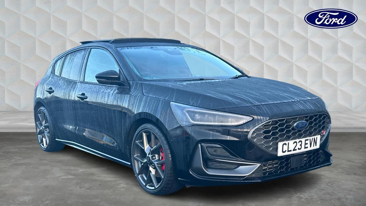 Main listing image - Ford Focus ST