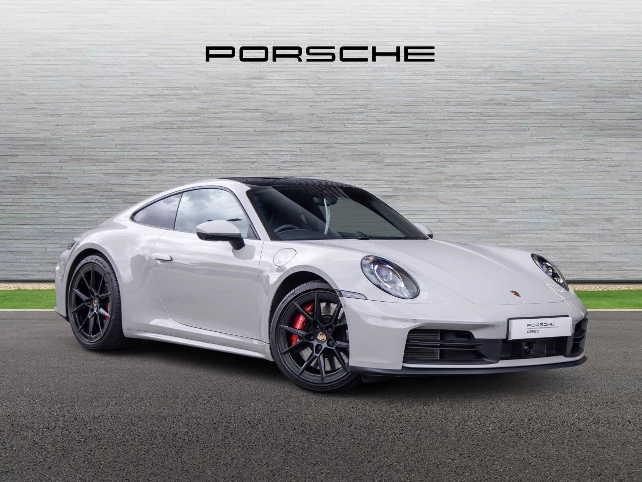 Main listing image - Porsche 911