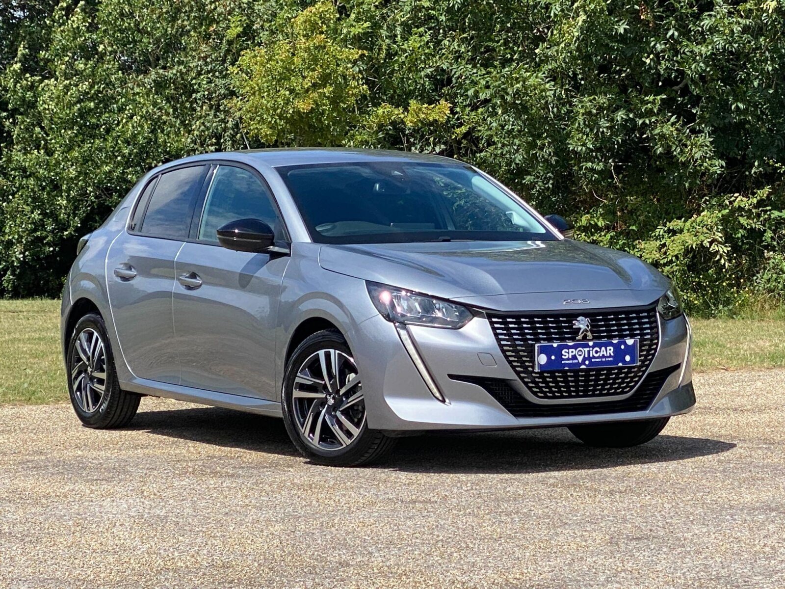 Main listing image - Peugeot 208
