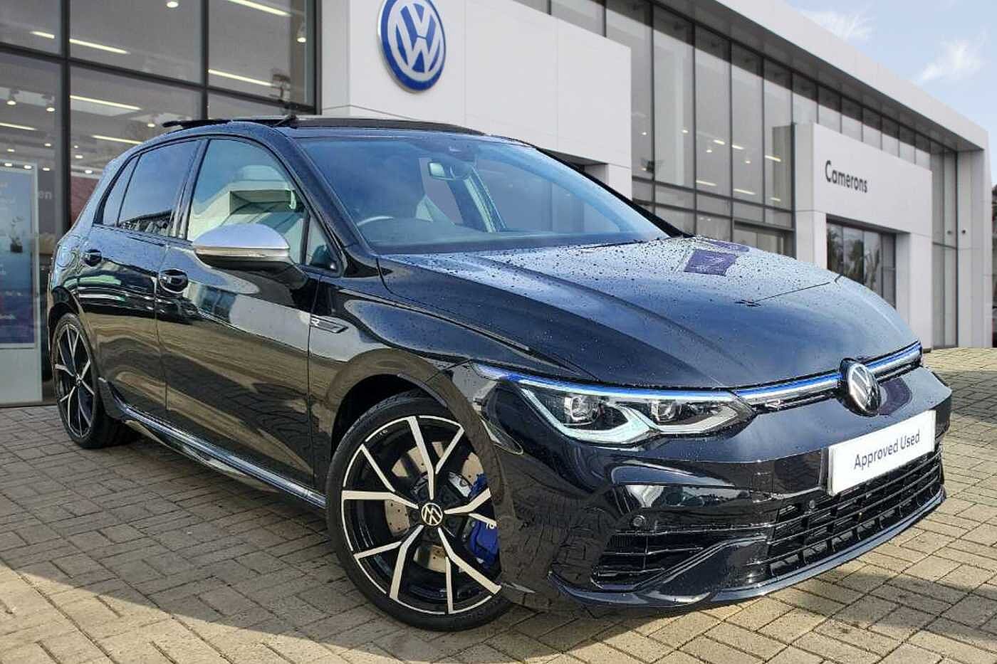 Main listing image - Volkswagen Golf