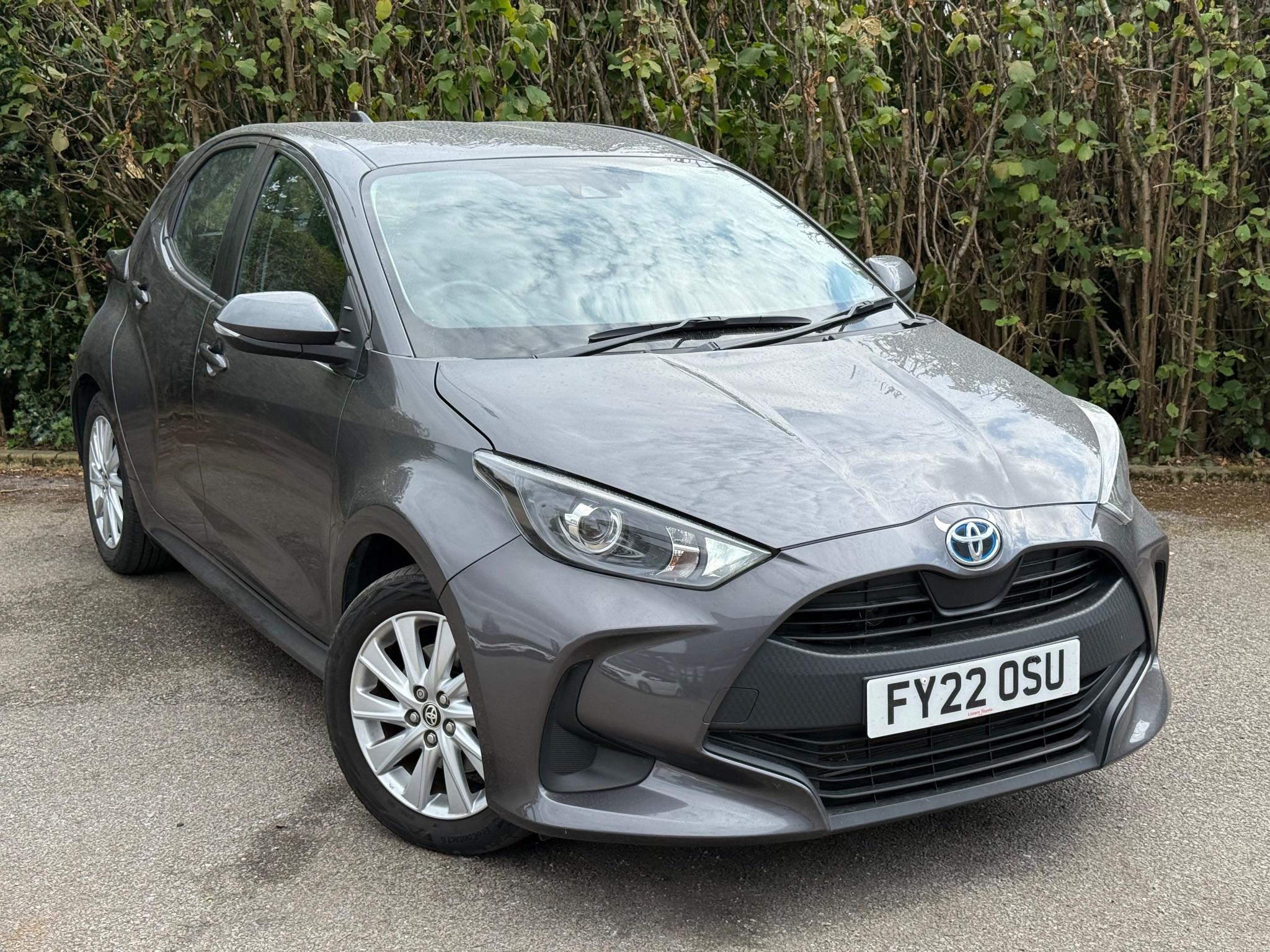 Main listing image - Toyota Yaris