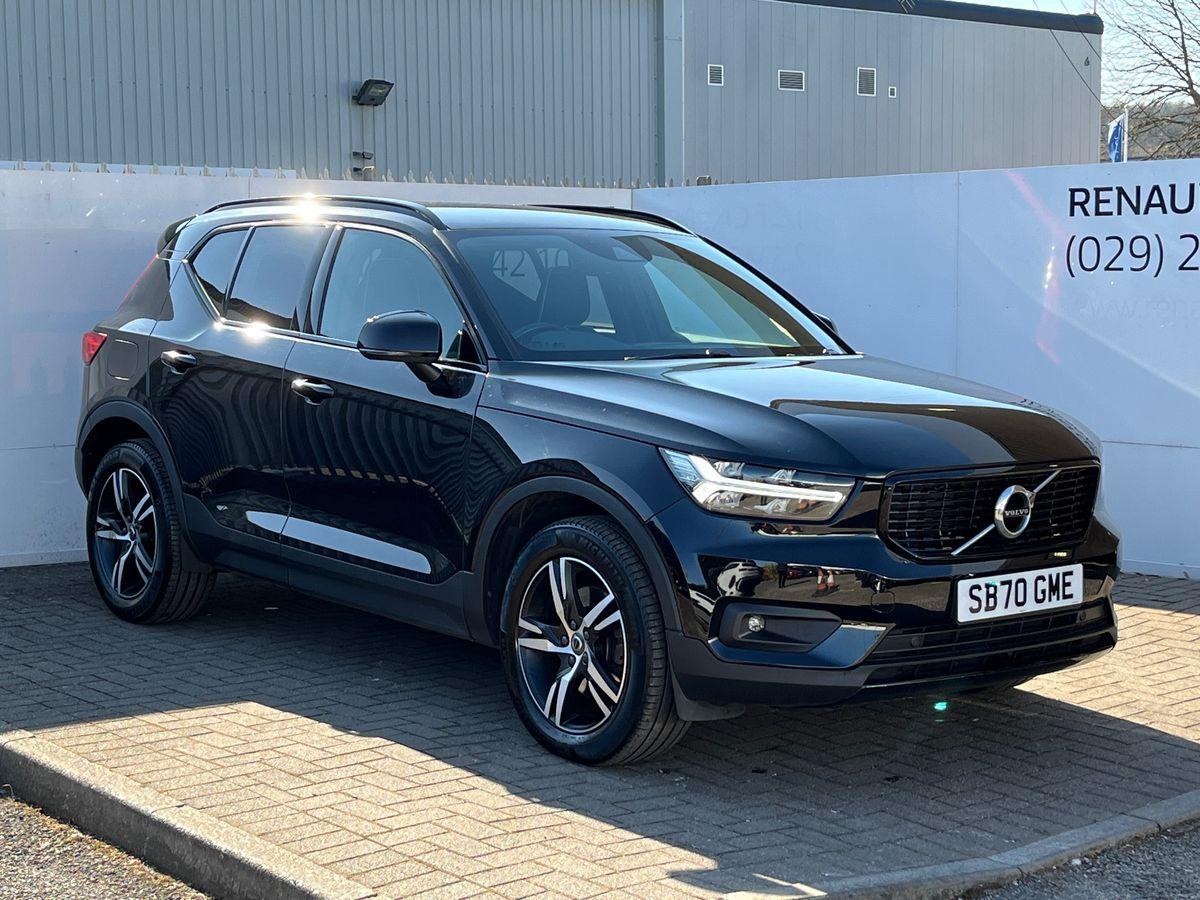 Main listing image - Volvo XC40