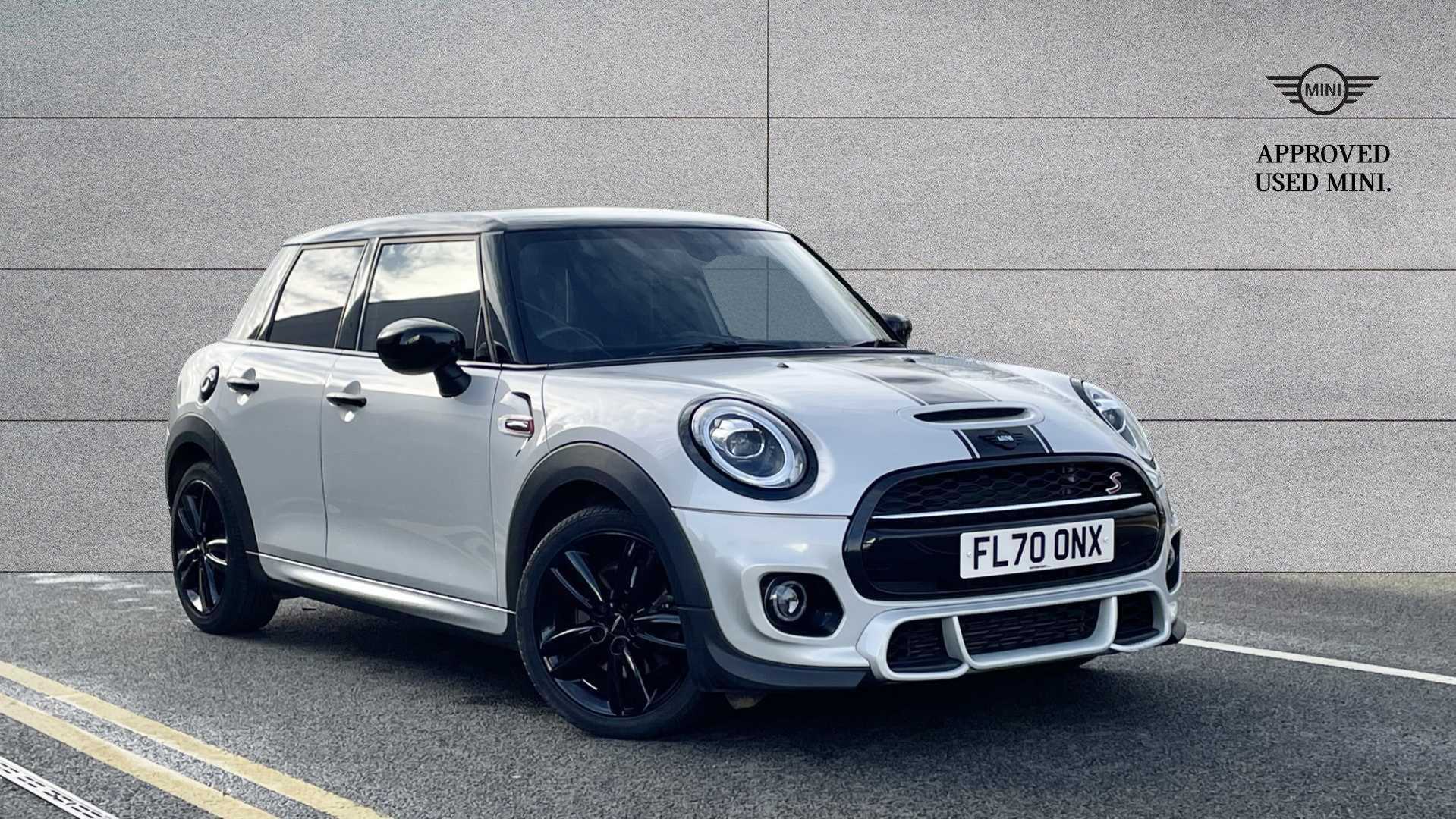 Main listing image - MINI Hatchback 5dr