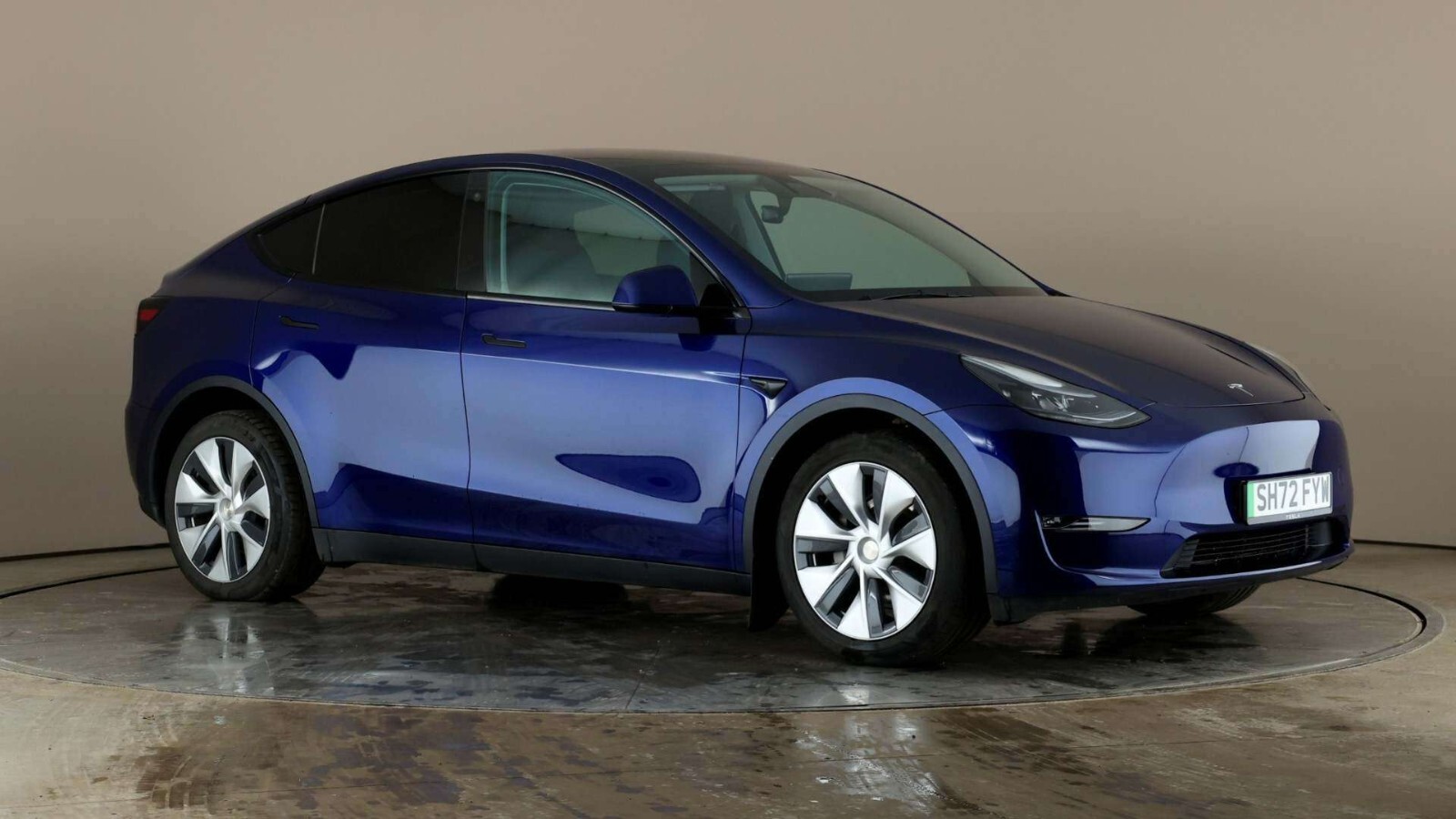 Main listing image - Tesla Model Y