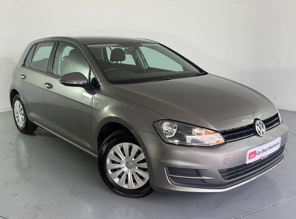 Main listing image - Volkswagen Golf