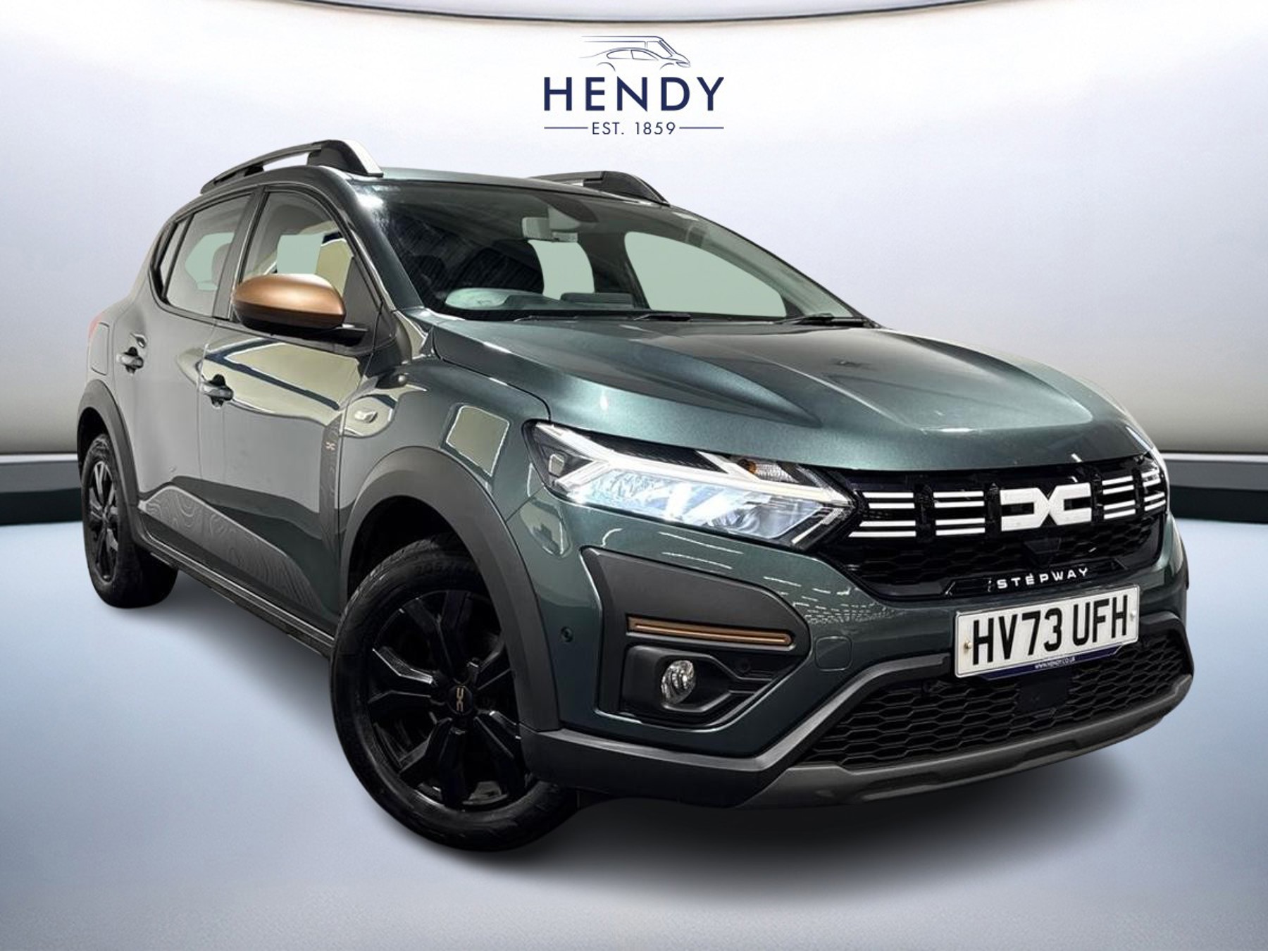Main listing image - Dacia Sandero Stepway