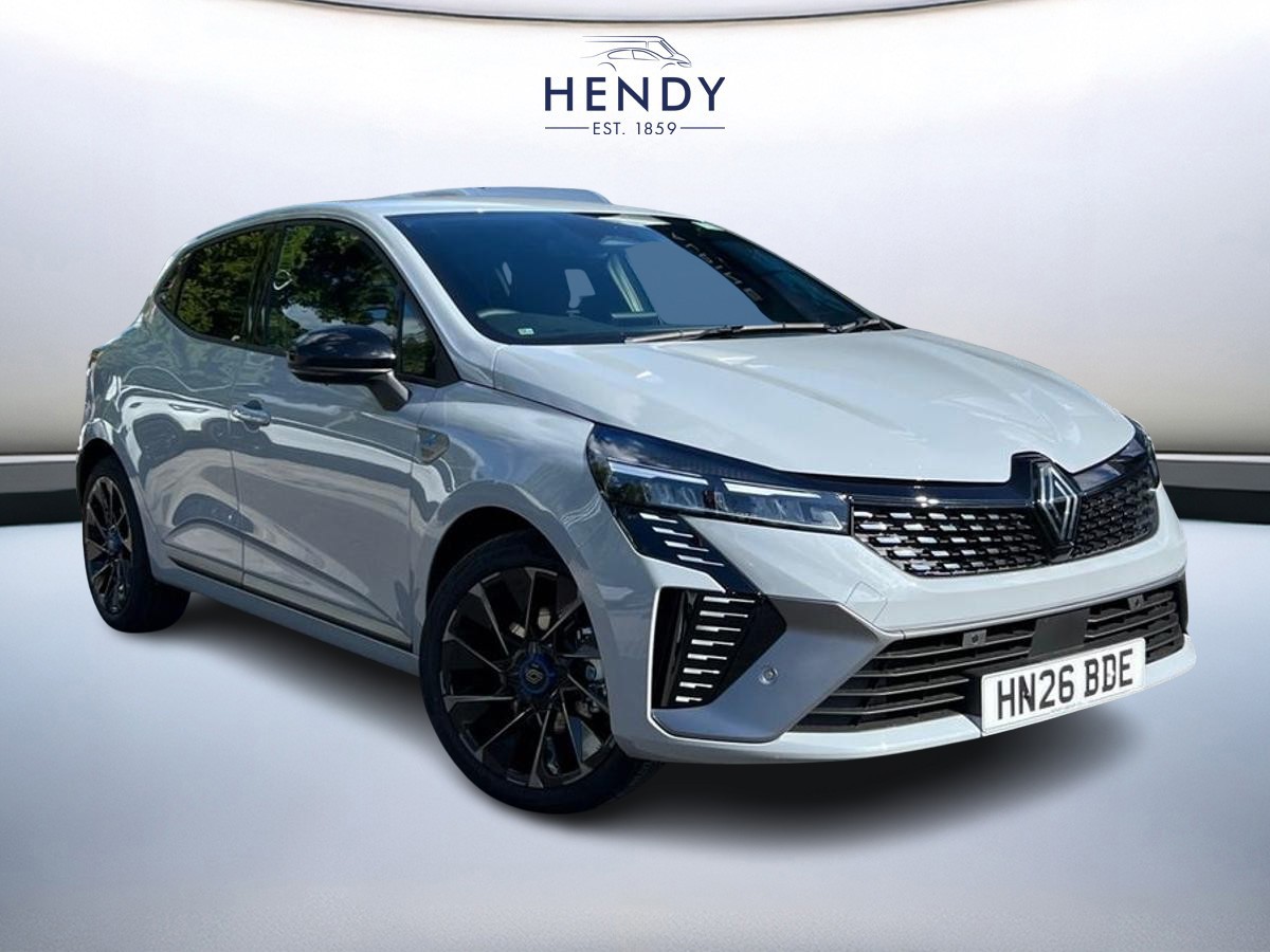 Main listing image - Renault Clio