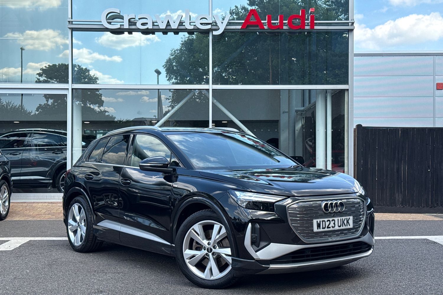 Main listing image - Audi Q4