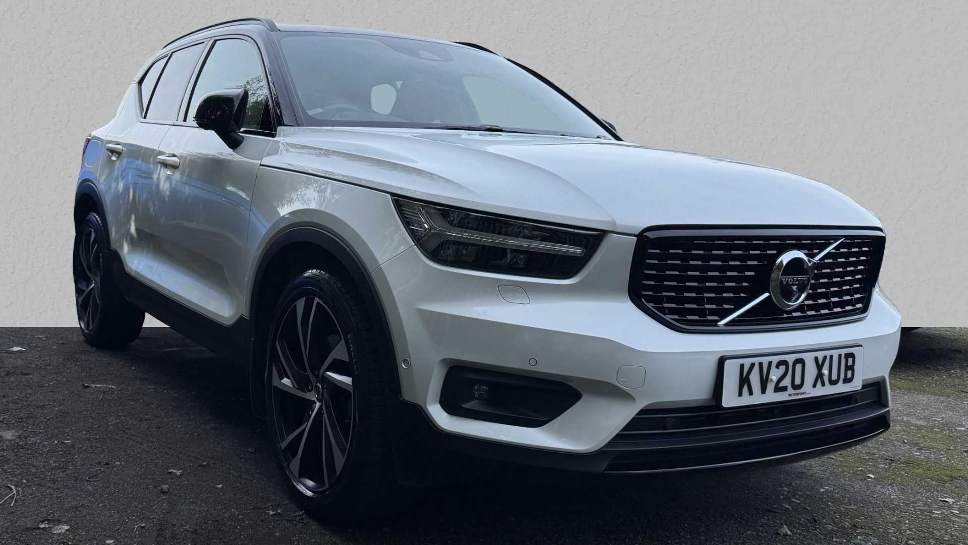 Main listing image - Volvo XC40