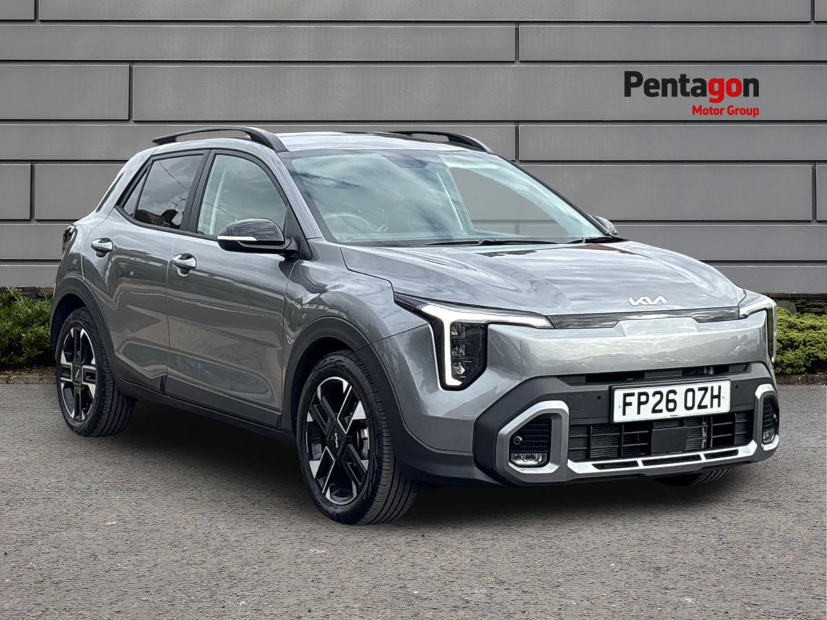 Main listing image - Kia Stonic