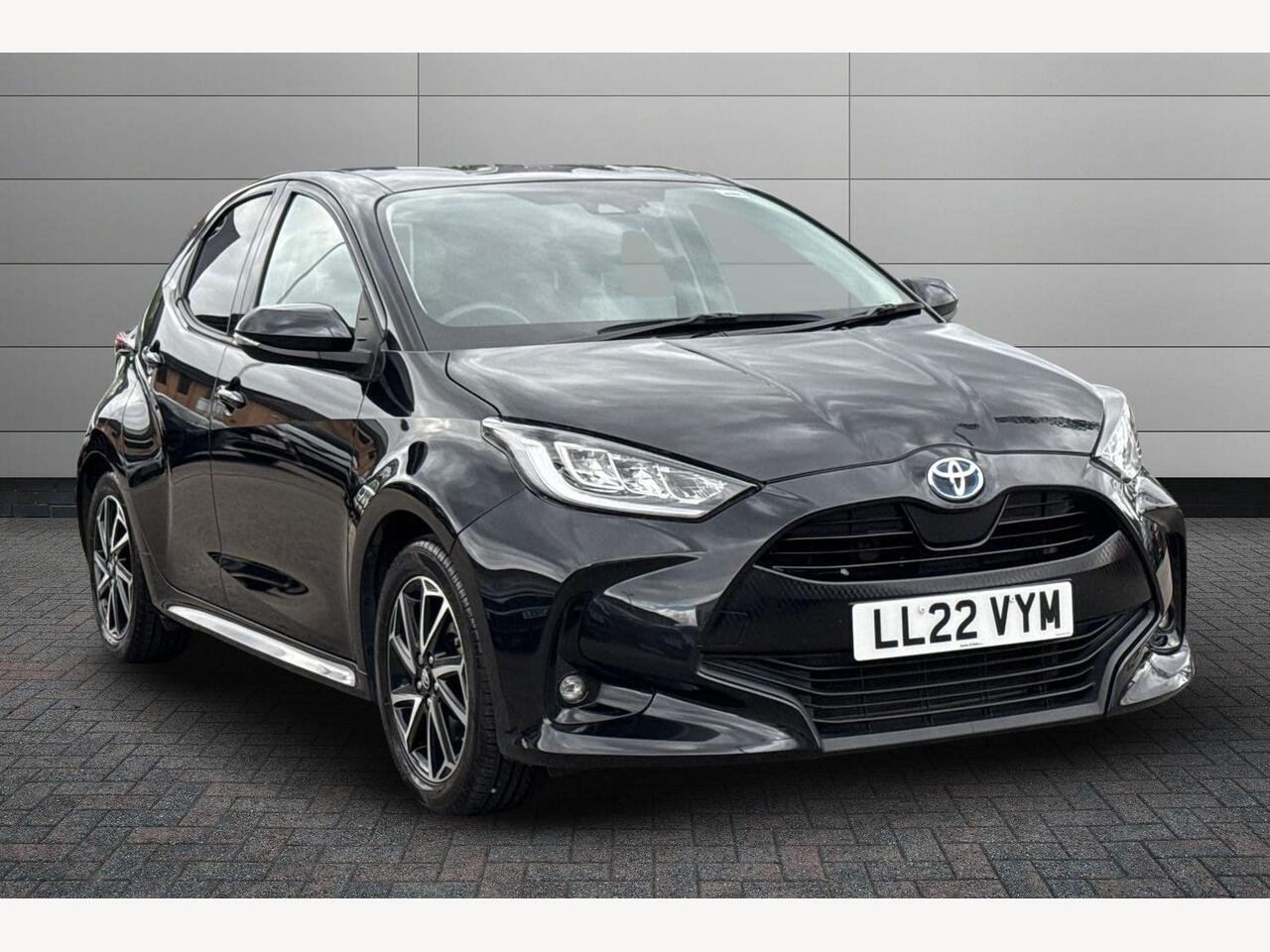 Main listing image - Toyota Yaris