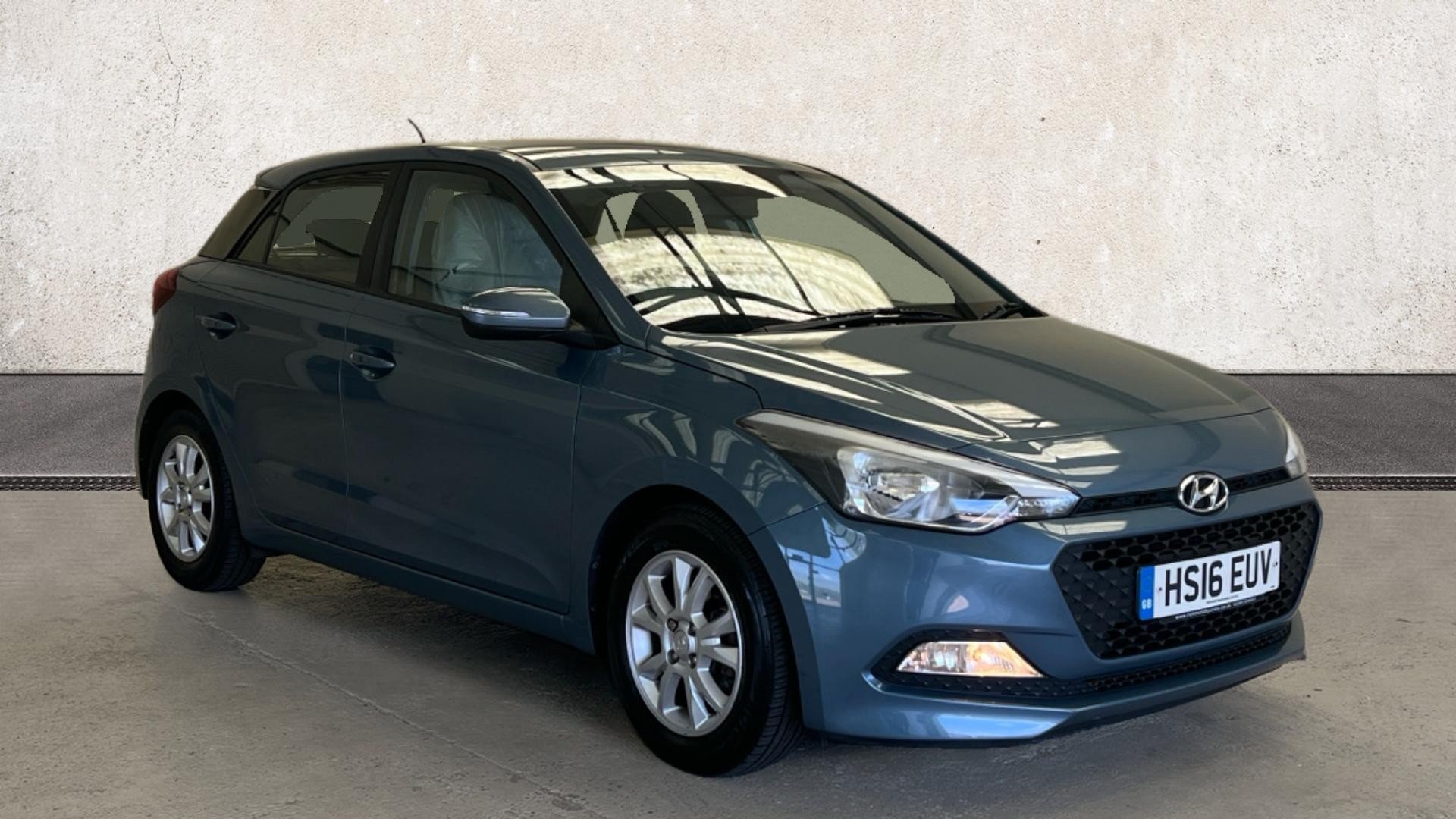 Main listing image - Hyundai i20
