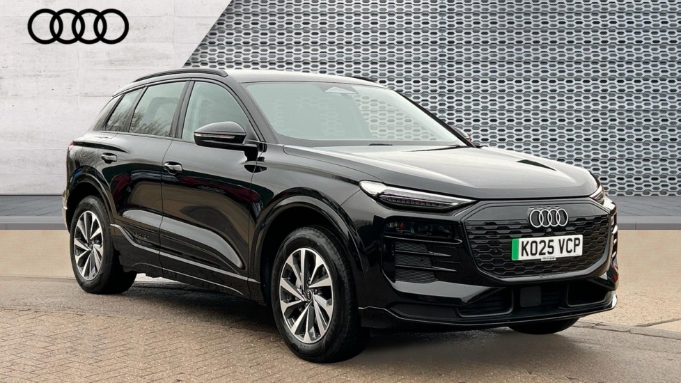 Main listing image - Audi Q6 e-tron