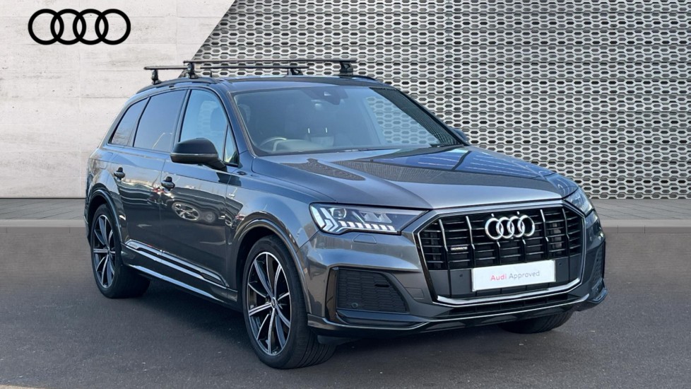 Main listing image - Audi Q7